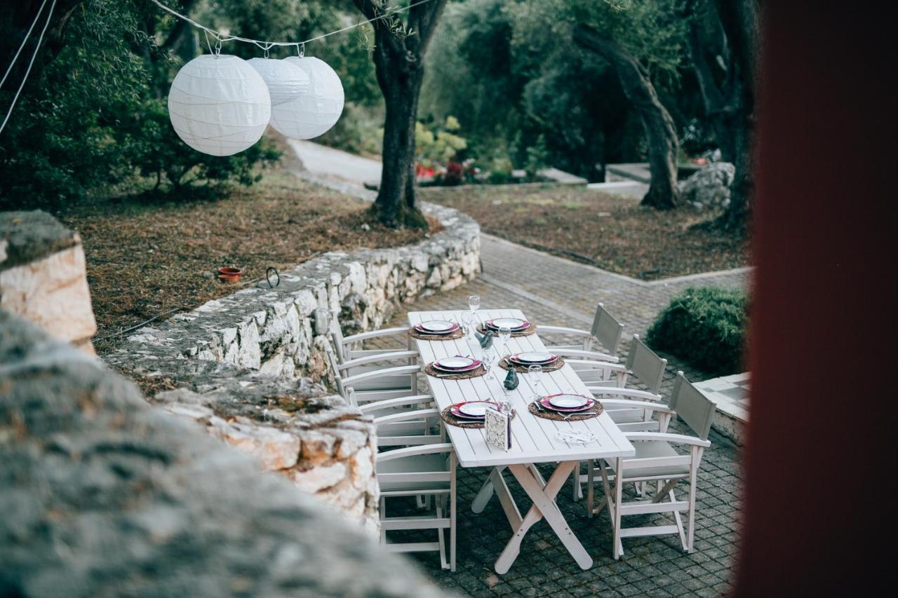 La Casa Rossa Villa Ayios Nikitas Luaran gambar