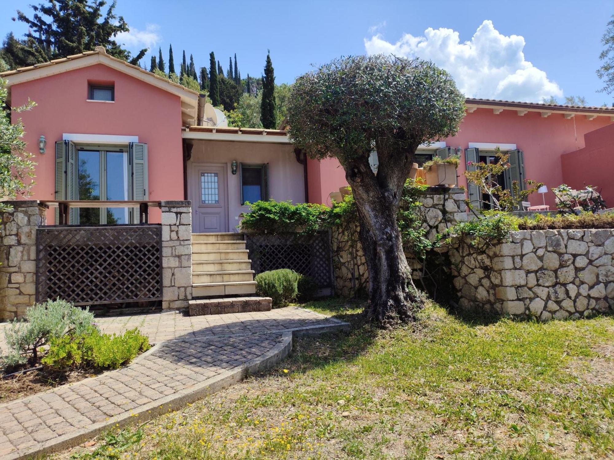 La Casa Rossa Villa Ayios Nikitas Luaran gambar